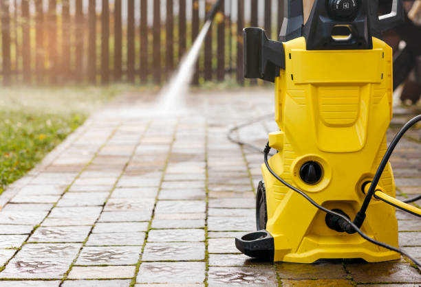 Best Oil Spill Cleanup  in Garden Grove, FL
